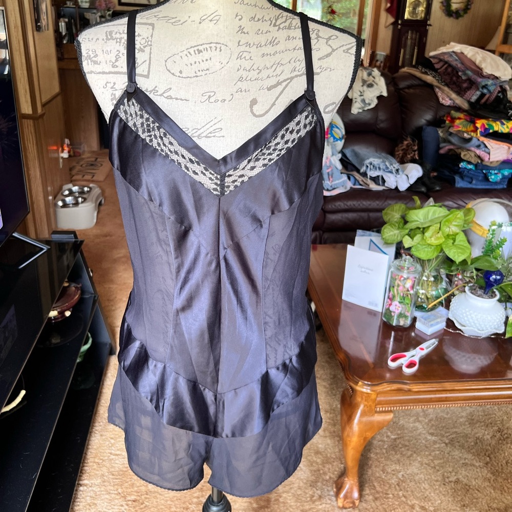 Woman’s black one pice lace teddy lingerie